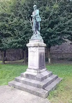 Monument aux morts.