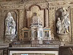 Retable du maître autel registre inférieur.