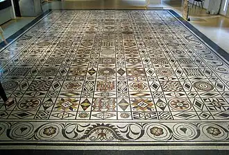 Mosaïque à décor géométrique multiple, dite aux Svastikas.