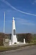 Mémorial aux soldats du 28e régiment d'infanterie français au plateau de l'Espinette.
