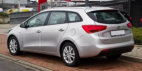 Kia cee'd sw 1.4 CVVT Edition 7 (EU) – Heckansicht, 26. Dezember 2013, Düsseldorf.