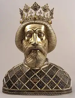 Buste-reliquaire du crâne de saint Ladislas.