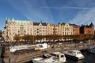 Strandvägen 49-57.