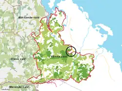 Région de Värska, avec la botte de Saatse (entourée en noir). La route traversant la Russie est marquée en jaune.
