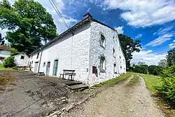 Le pignon et la façade ouest