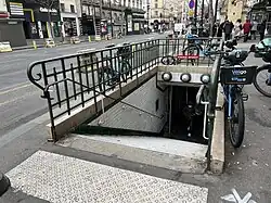 L'accès no&nbsp;7 « Passage du Prado ».