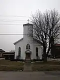 Vue extérieure de la façade de l’église Saint-Édouard.