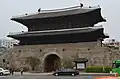 Dongdaemun, la grande porte de l'Est à Séoul.