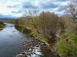 Point de confluence entre l'Ardèche et le Luol.
