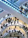 Le centre commercial de kamppi.