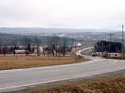 Routes 210 et 253 à la sortie d'Eaton Corner.