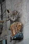 Ange classé[3].