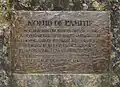 Plaque de la sculpture de Shinkichi Tajiri, « Nœud de l'amitié », 1994, du 442e&nbsp;régiment.