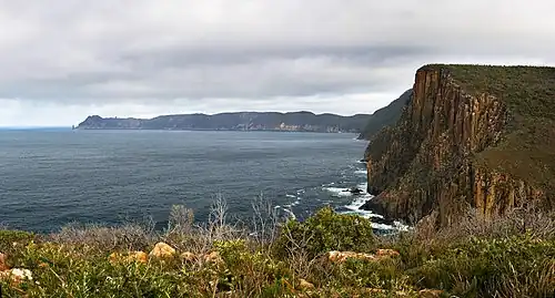 Cap Pillar