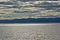Des reflets bleu-gris sur le Saint-Laurent.