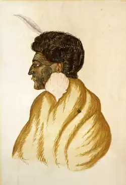 Dessin d'un homme au visage tatoué portant une grosse boucle d'oreille blanche et une plume dans les cheveux.