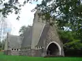 La chapelle Notre-Dame de l'Hermitage à Goven : vue d'ensemble.