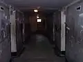 Couloir des cellules du Block 11