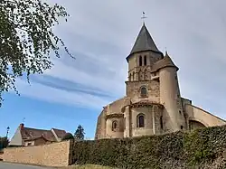 Abside, clocher, tour à poivrière