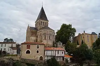 Image illustrative de l’article Église Saint-Sauveur de Mareuil-sur-Lay