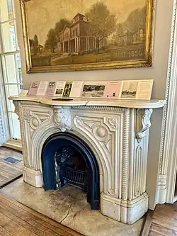 Cheminée.
