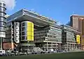 Centre commercial de Tiergarten Potsdamer Platz à Berlin, conçue par un pionnier de l'architecture industrielle contemporaine, Richard Rogers, en 1998. (Illustre les questions: "Une architecture industrielle qui se poursuit ? Un Style industriel qui est établi ?").
