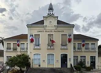 Le Mesnil-le-Roi