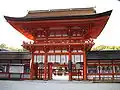 Rōmon.