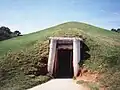 Entrée de la hutte