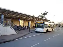 La gare routière.