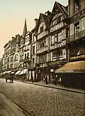 Vue de la rue Saint-Pierre entre 1890 et 1905.