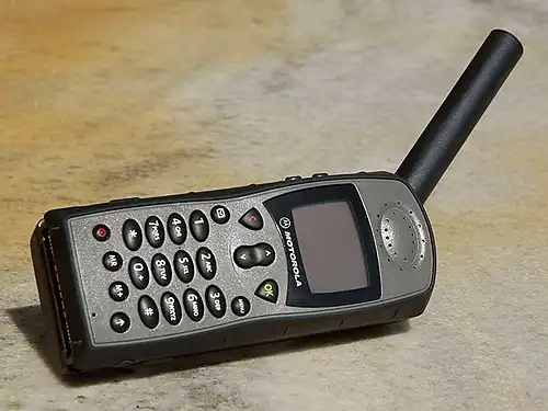 Téléphone satellitaire Iridium.
