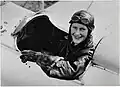 Nancy Bird à l'école de pilotage de Kingsford