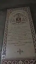 Dalle funéraire du cardinal Guibert, crypte de la basilique du Sacré-Cœur de Montmartre.