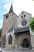La collégiale Saint-Anatoile.