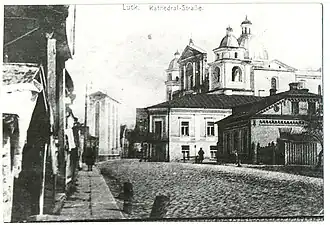 En 1915 ou 16.