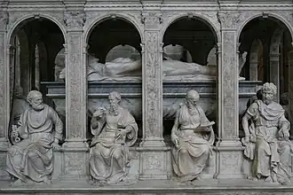 Les Apôtres, soubassement du tombeau de Louis XII et Anne de Bretagne (vers 1517, basilique Saint-Denis).