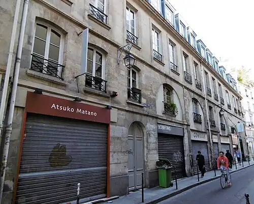 Bâtiment sur rue du Temple.