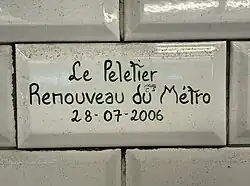 Carreau en mémoire du programme « Renouveau du métro ».