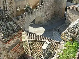 L'Arc de l'Étoile vu depuis la Tour de Bujaco.