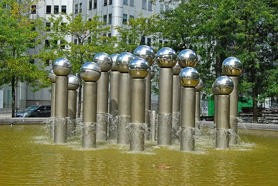 Fontaine Pol Bury.