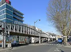 La station, au bas du boulevard Vincent-Auriol.