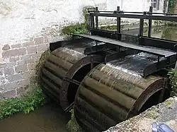 Les roues à augets du moulin de Montciant.