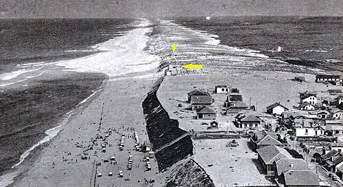 Les deux casemates établies au nord de Mimizan-Plage.