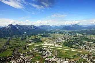 Aéroport de Salzbourg-W.-A.-Mozart, en Autriche.