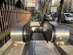 L'accès no&nbsp;5 « Avenue du Général Leclerc ».