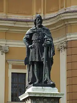 Statue de Ladislas.