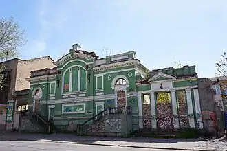 Le cinéma Empire[34]