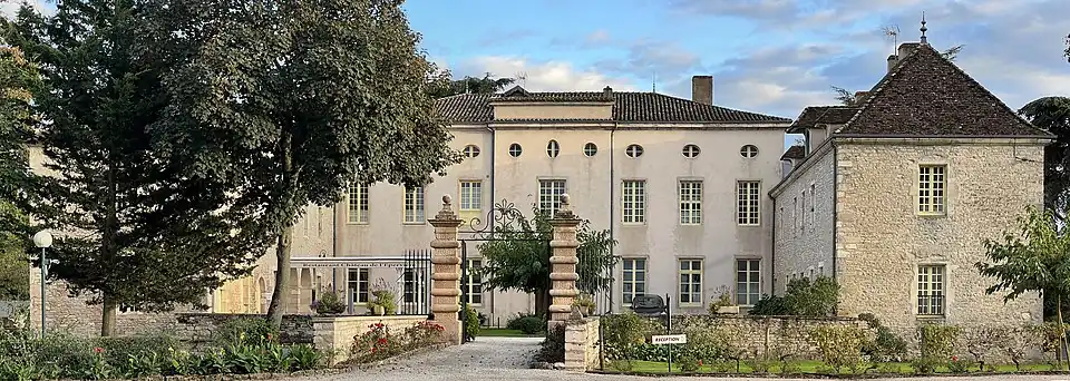 Le château de l'Épervière.
