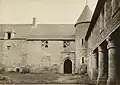 Le manoir de Mézaubran à Minihy-Tréguier vers 1930 (photographie anonyme, Musée de Bretagne).